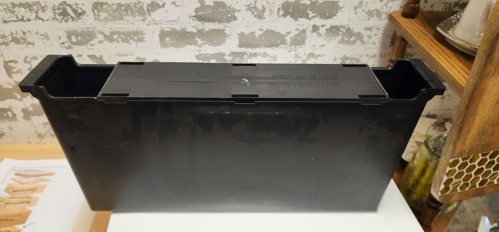 1 Gallon Frame Feeder