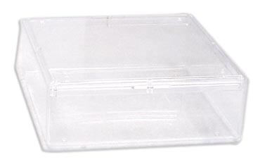 4⅛" × 4⅛" Plastic Cut Comb Box with Lids — 100 Pack